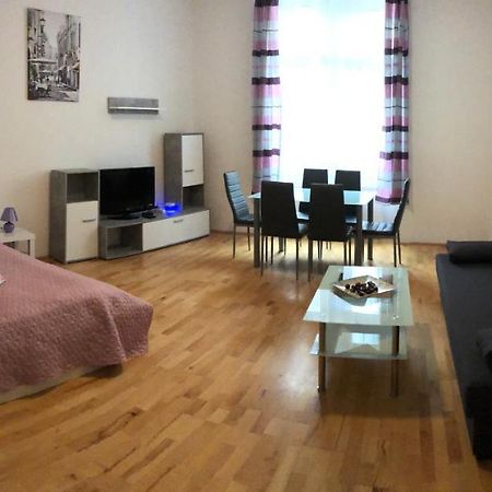 Bonbon Apartment Wenen Buitenkant foto