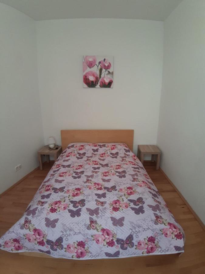 Bonbon Apartment Wenen Buitenkant foto