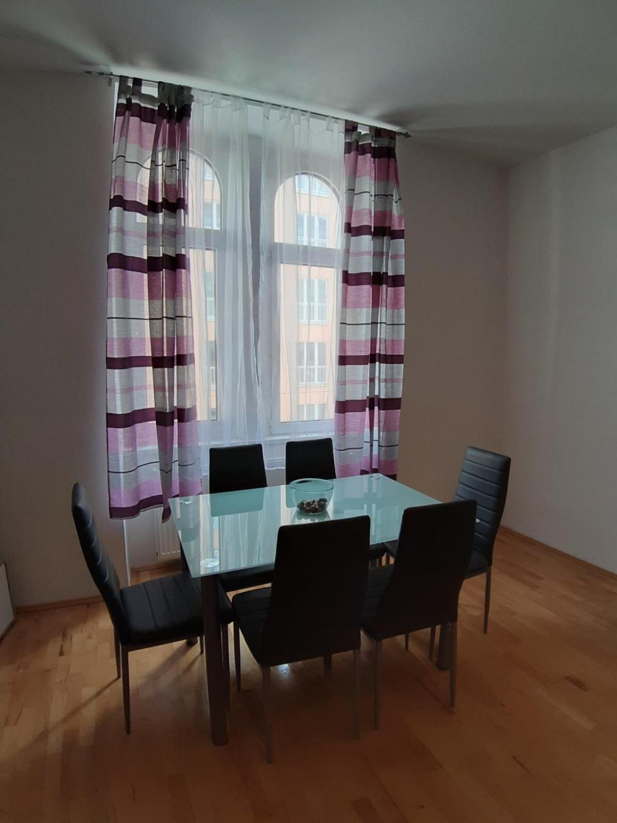 Bonbon Apartment Wenen Buitenkant foto